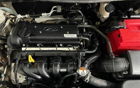 Hyundai Solaris II рестайлинг, 2015 год, 900 000 рублей, 17 фотография