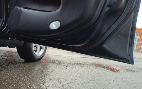 Nissan Maxima VIII, 2002 год, 300 000 рублей, 21 фотография