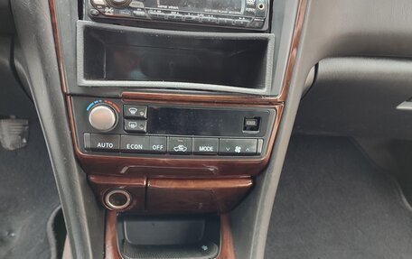 Nissan Maxima VIII, 2002 год, 300 000 рублей, 33 фотография