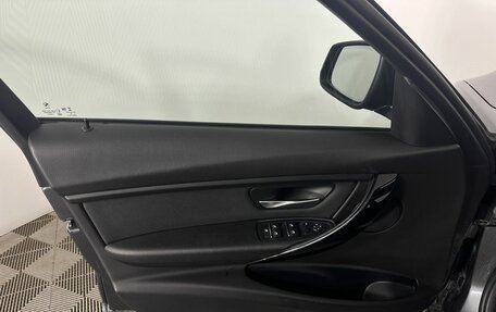 BMW 3 серия, 2018 год, 2 400 000 рублей, 8 фотография