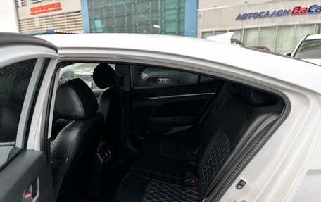 Hyundai Elantra VI рестайлинг, 2018 год, 1 450 000 рублей, 15 фотография