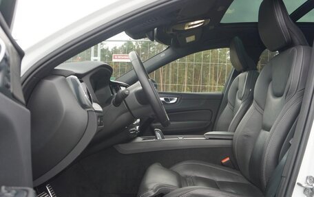 Volvo XC60 II, 2022 год, 3 496 521 рублей, 6 фотография