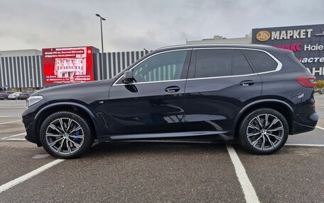 BMW X5, 2018 год, 4 990 000 рублей, 3 фотография