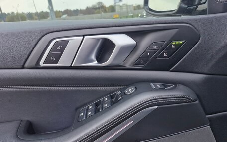 BMW X5, 2018 год, 4 990 000 рублей, 19 фотография