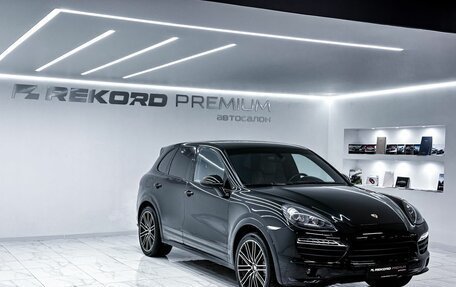 Porsche Cayenne III, 2011 год, 2 500 000 рублей, 2 фотография