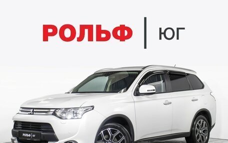 Mitsubishi Outlander III рестайлинг 3, 2014 год, 1 695 000 рублей, 1 фотография
