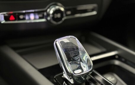 Volvo XC60 II, 2025 год, 9 870 000 рублей, 10 фотография