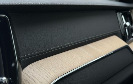 Volvo XC60 II, 2025 год, 9 870 000 рублей, 12 фотография