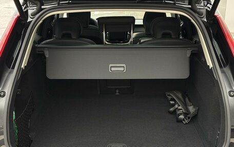Volvo XC60 II, 2025 год, 9 870 000 рублей, 27 фотография