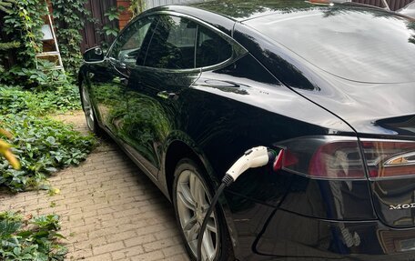 Tesla Model S I, 2013 год, 2 000 000 рублей, 8 фотография