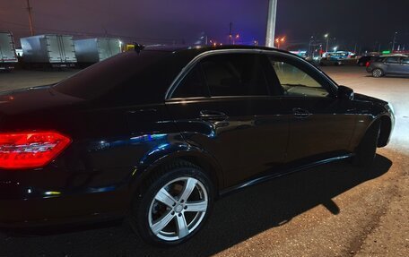 Mercedes-Benz E-Класс, 2010 год, 1 450 000 рублей, 5 фотография