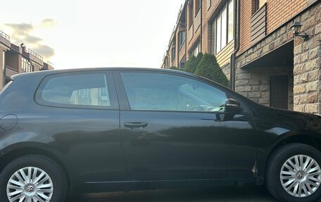 Volkswagen Golf VI, 2010 год, 800 000 рублей, 2 фотография