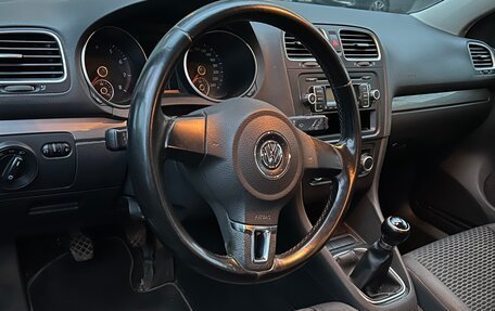 Volkswagen Golf VI, 2010 год, 800 000 рублей, 17 фотография