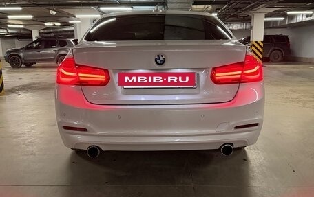 BMW 3 серия, 2017 год, 1 880 000 рублей, 4 фотография