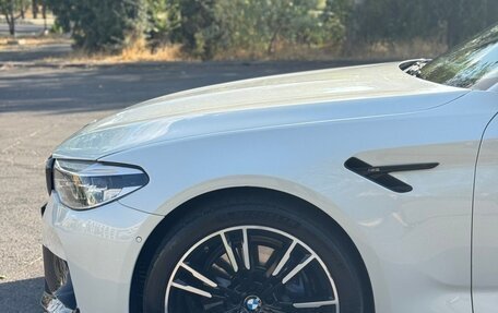 BMW 5 серия, 2018 год, 2 900 000 рублей, 5 фотография