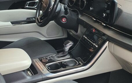 KIA Carnival, 2021 год, 4 000 000 рублей, 3 фотография