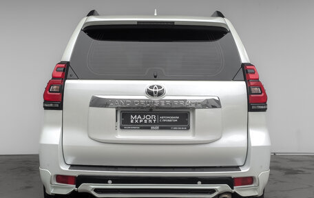 Toyota Land Cruiser Prado 150 рестайлинг 2, 2020 год, 4 500 000 рублей, 6 фотография