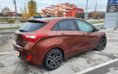 Hyundai i30 II рестайлинг, 2012 год, 820 000 рублей, 11 фотография