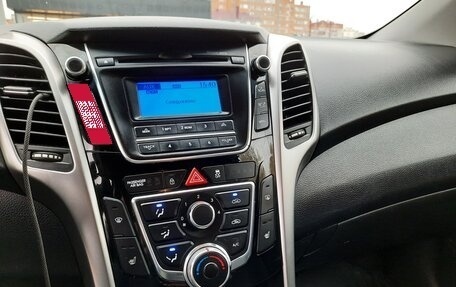Hyundai i30 II рестайлинг, 2012 год, 820 000 рублей, 10 фотография