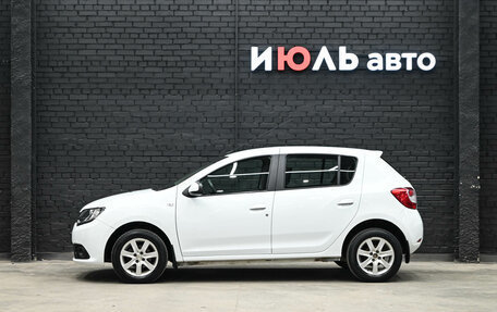 Renault Sandero II рестайлинг, 2014 год, 721 000 рублей, 4 фотография