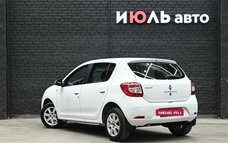 Renault Sandero II рестайлинг, 2014 год, 721 000 рублей, 9 фотография