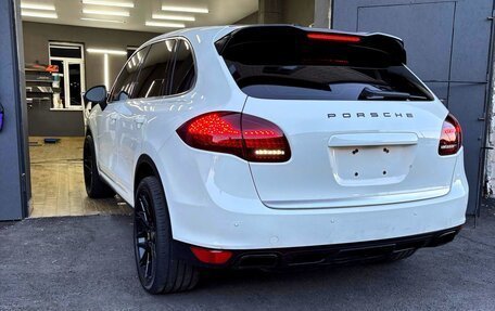 Porsche Cayenne III, 2010 год, 2 100 000 рублей, 10 фотография