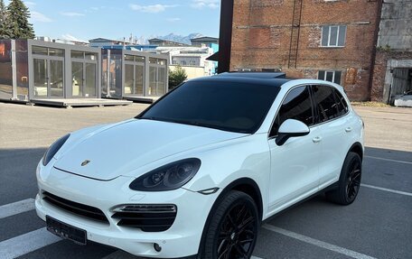 Porsche Cayenne III, 2010 год, 2 100 000 рублей, 3 фотография