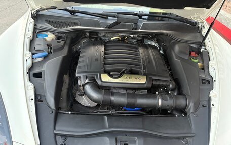 Porsche Cayenne III, 2010 год, 2 100 000 рублей, 13 фотография