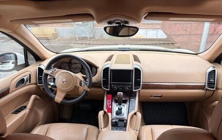 Porsche Cayenne III, 2010 год, 2 100 000 рублей, 17 фотография