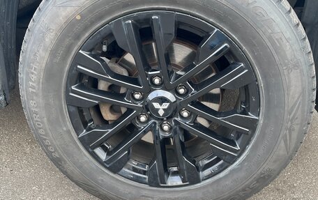 Mitsubishi Montero Sport, 2022 год, 4 100 000 рублей, 10 фотография