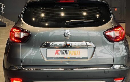 Renault Kaptur I рестайлинг, 2021 год, 1 870 000 рублей, 6 фотография