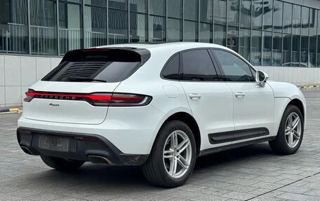 Porsche Macan I рестайлинг, 2022 год, 5 600 000 рублей, 4 фотография