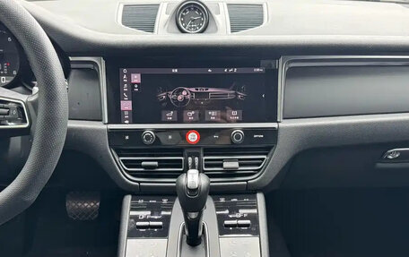 Porsche Macan I рестайлинг, 2022 год, 5 600 000 рублей, 13 фотография