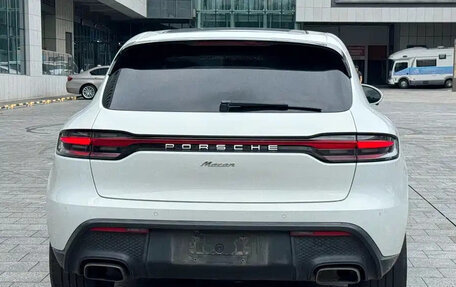 Porsche Macan I рестайлинг, 2022 год, 5 600 000 рублей, 3 фотография