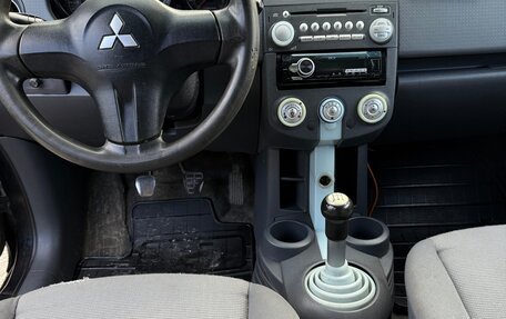 Mitsubishi Colt VI рестайлинг, 2006 год, 270 000 рублей, 10 фотография