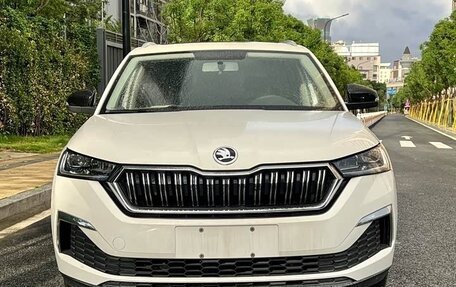Skoda Kamiq I, 2021 год, 1 300 147 рублей, 2 фотография