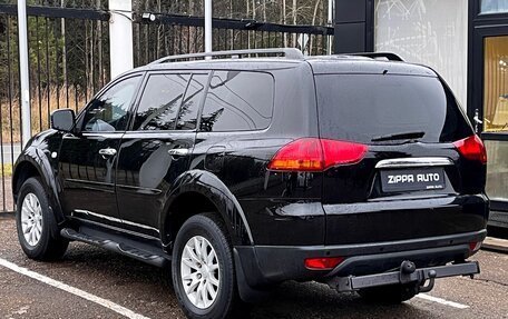 Mitsubishi Pajero IV, 2011 год, 1 649 000 рублей, 6 фотография