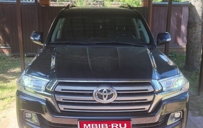 Toyota Land Cruiser 200, 2018 год, 6 300 000 рублей, 1 фотография