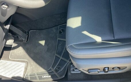Lexus RX IV рестайлинг, 2022 год, 10 140 000 рублей, 17 фотография