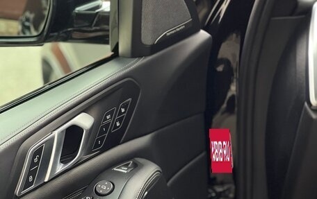 BMW X5, 2018 год, 6 100 000 рублей, 6 фотография