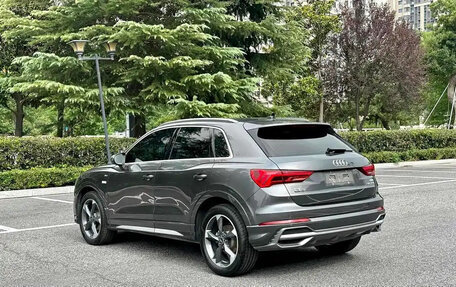 Audi Q3, 2022 год, 2 400 000 рублей, 3 фотография