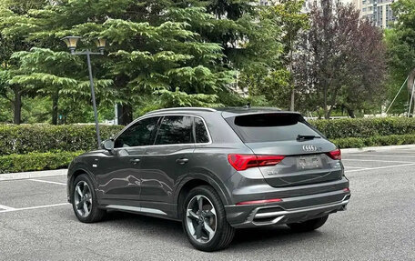 Audi Q3, 2022 год, 2 400 000 рублей, 15 фотография