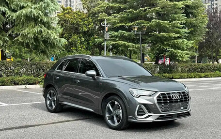 Audi Q3, 2022 год, 2 400 000 рублей, 14 фотография