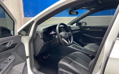 Volkswagen Golf VIII, 2022 год, 2 100 000 рублей, 4 фотография