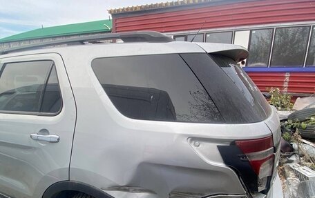 Ford Explorer VI, 2013 год, 1 400 000 рублей, 4 фотография