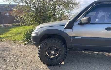 Chevrolet Niva I рестайлинг, 2012 год, 950 000 рублей, 6 фотография