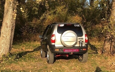 Chevrolet Niva I рестайлинг, 2012 год, 950 000 рублей, 5 фотография