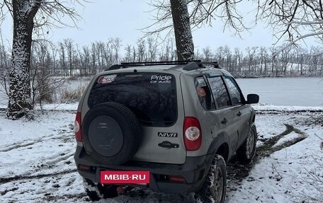 Chevrolet Niva I рестайлинг, 2012 год, 950 000 рублей, 3 фотография