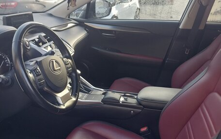 Lexus NX I, 2018 год, 2 780 000 рублей, 6 фотография