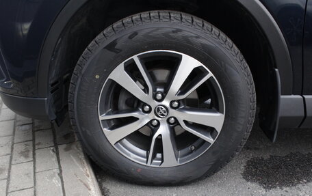 Toyota RAV4, 2019 год, 3 000 000 рублей, 28 фотография